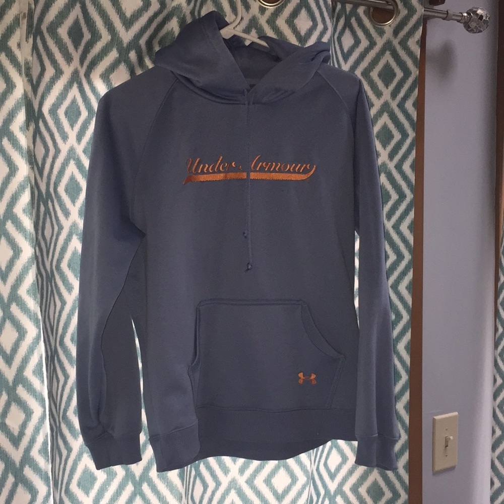 Under armour sweatshirt